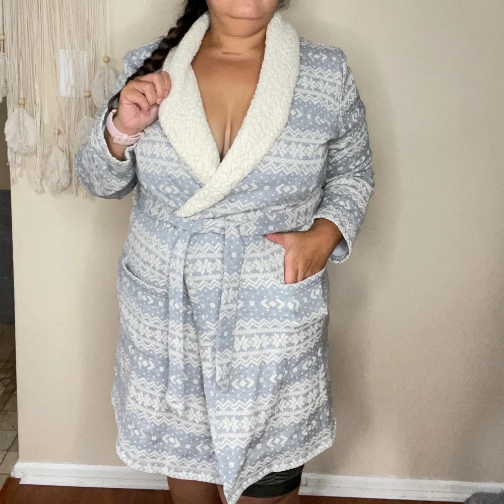 TALBOTS Snowflake Robe Sherpa Edging Wrap Belted Blue Size L